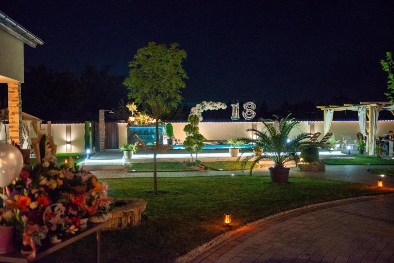 Kovac Residence Nagybecskerek Kültér fotó