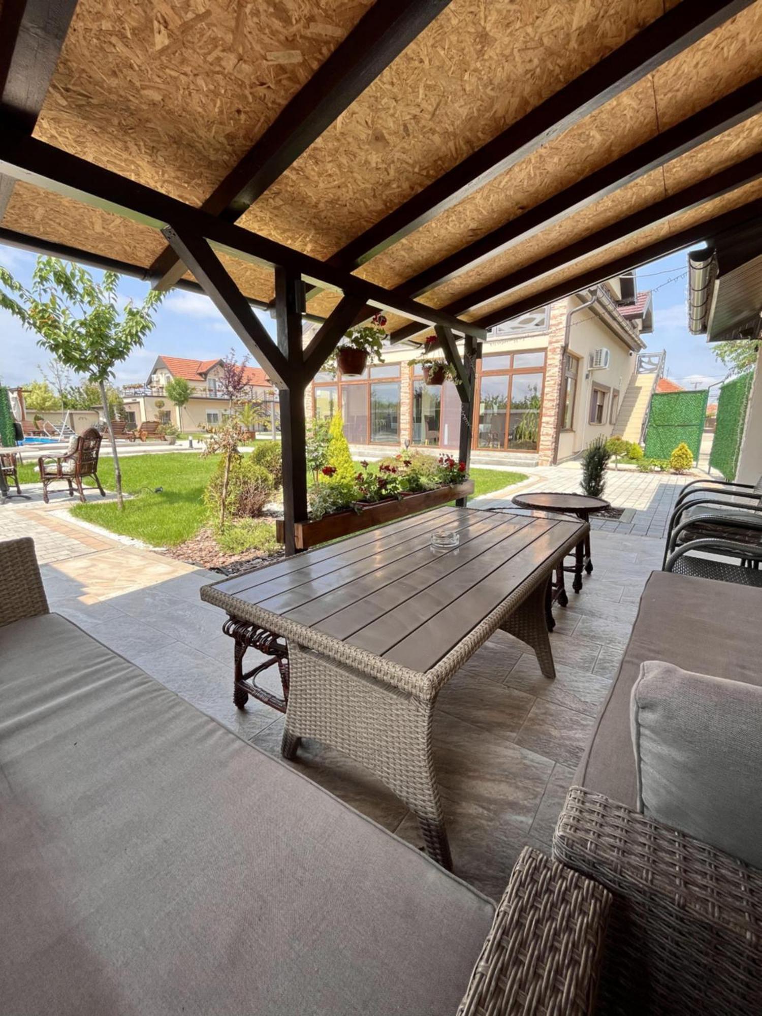 Kovac Residence Nagybecskerek Kültér fotó